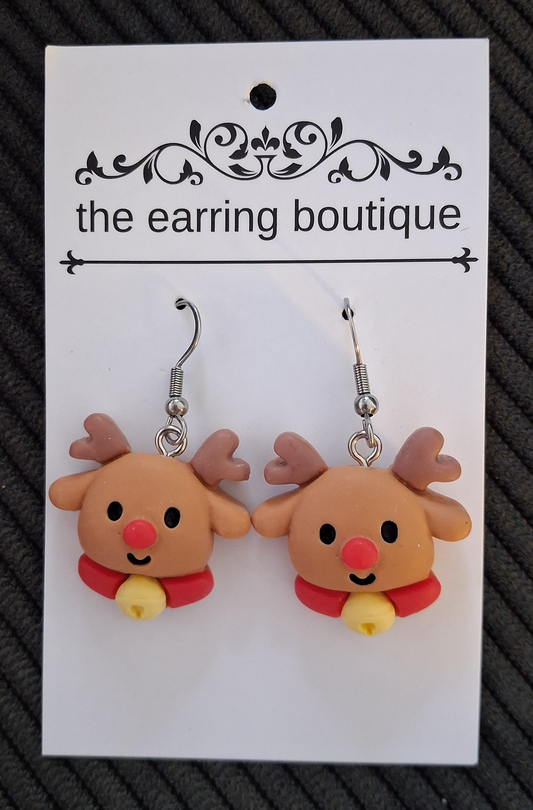 Merry Reindeer with collar