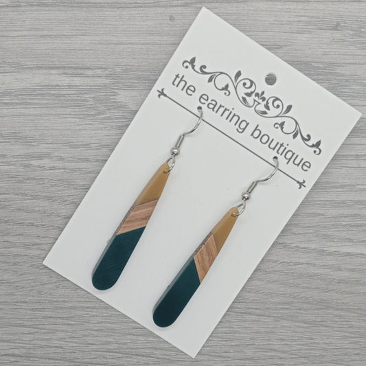 Walnut & resin blades - solid caramel & dark green